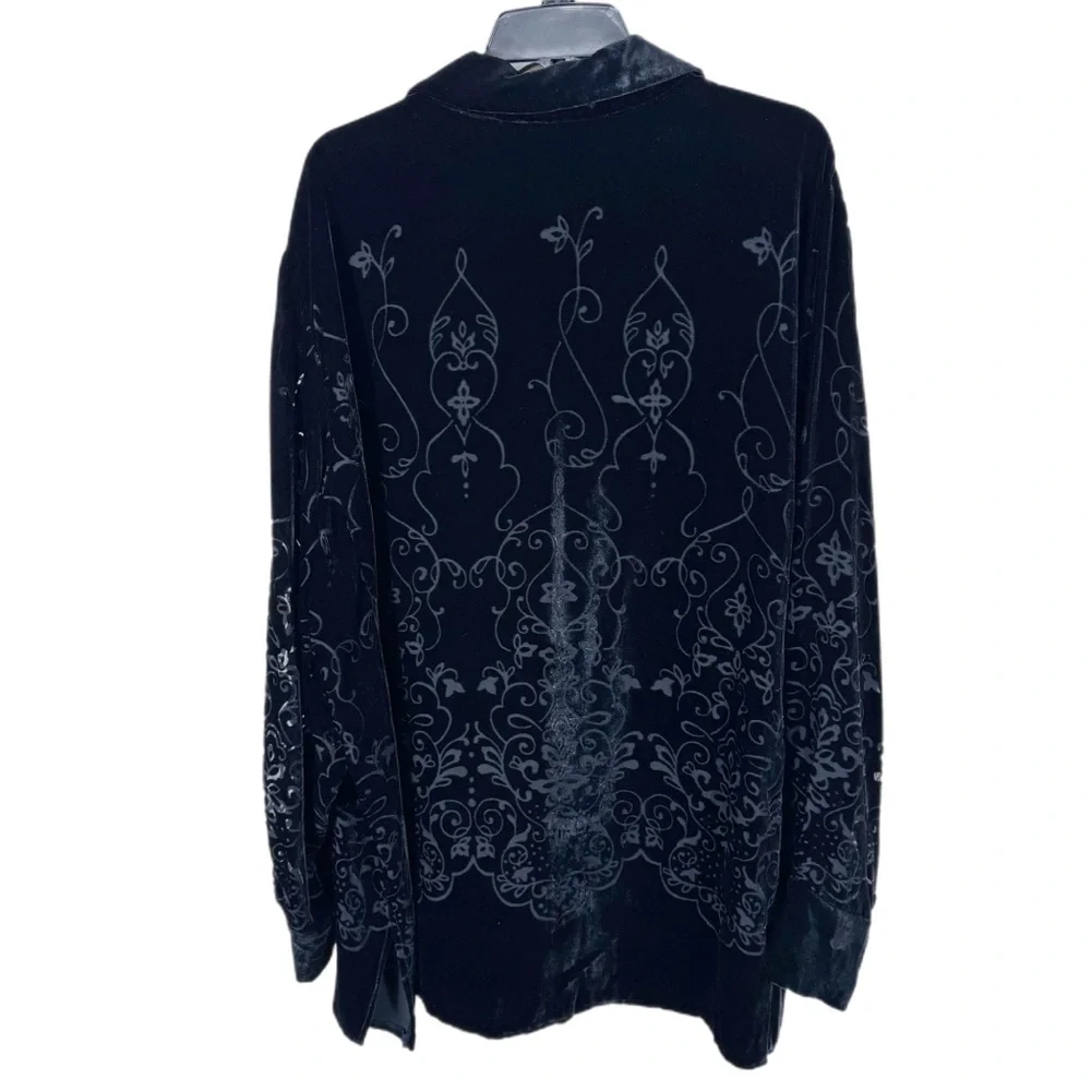 Working Classics Designs & Co. Silk Blend Velvet Burn Out Blouse Top 22/24 Black - Picture 7 of 7
